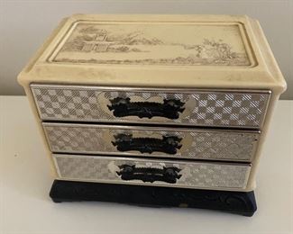 Vintage jewelry chest