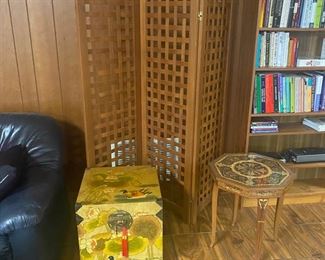 Lacquered storage cube/end table & Folding screen