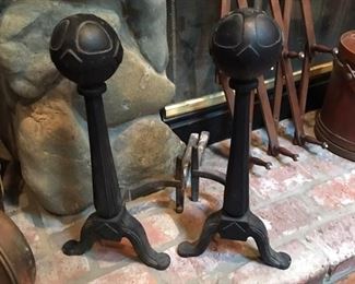 andirons 