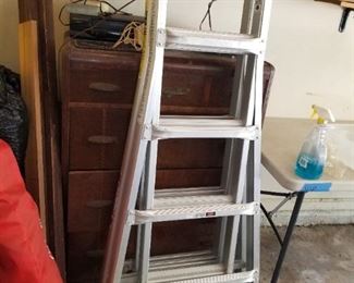 Super Strong Ladder