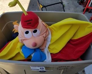 Full Size Tweedle Dee and Tweedle Dum Costumes! Seems like we have some of these at every sale...🤔