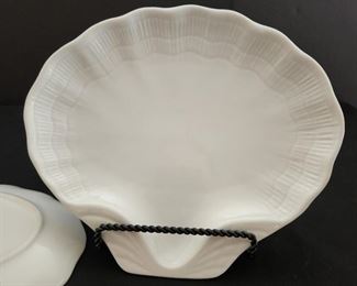 Farberware shell ceramic dishes 