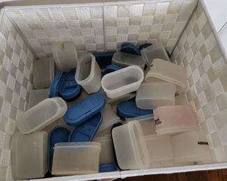 Tupperware spice containers 