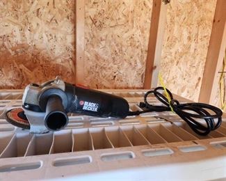 Black & Decker Angle Grinder Model 7750