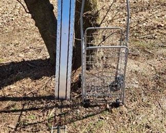 Can Crusher, GRIP 4" Diamond Grid Slatwall Panel and Rolling Cart