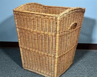 ANTIQUE WOVEN BASKET | Three sections of pattern with a handle on either side bowed opening with an old Manila tag “Harry Rogovin”
Dimensions: l. 21 x w. 19 x h. 27 in (overall)