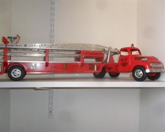 Tonka Vintage Extension Ladder Fire truck