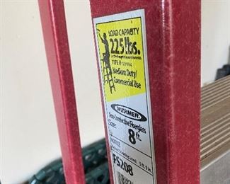 $80. Werner 8' Fiberglass 225# capacity ladder. FS208