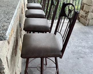 outdoor bar stools