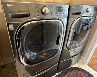 LG Washer and Dryer Amazing Condition 