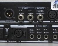 LOT OF 2 BEHRINGER INCLUDING VX-2000 VOICE PROCESSOR, MDX-2100 AUDIO DYNAMICS PROCESSOR