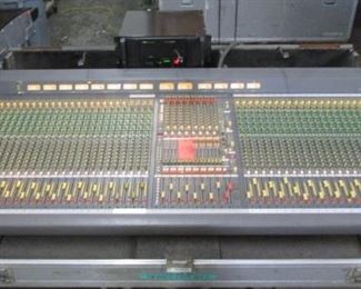 YAMAHA PM 3500-48C MIXER WITH PW 4000 PS