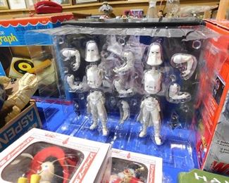 Limited Star Wars Snow Trooper action figure
