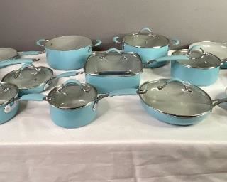 (22) Piece Bird's Egg Blue Cookware Set