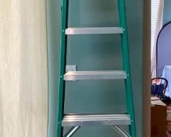 Werner Fiberglass 8' Ladder