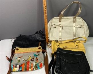(5) Purses and bags,, including Fossil.