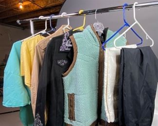 Mixed Brands womens clothing some New- XL sizes