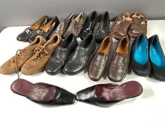  Women's shoes (9) pairs