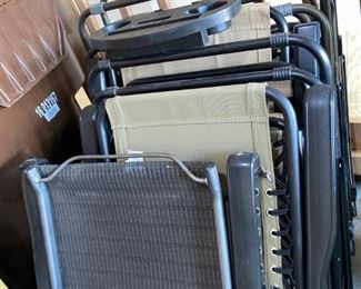 Folding Lawn Chairs and Lounges