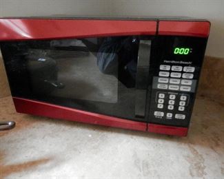 Lookie here! A red Microwave