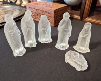 Frosted Glass Nativity