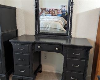 Dressing Table with Mirror