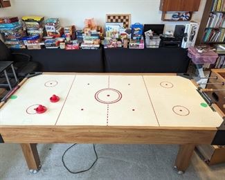 Air Hockey Table