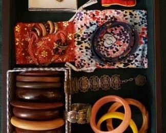 Assortment of Pendants & Wood, Bakelit, & Fashion Bracelets