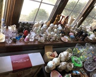 Precious Moments, Easter Decor