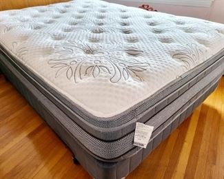 TENCEL Pillow-Top Mattress & Boxspring Set, FULL SIZE $125 or bid #18