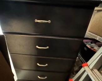 Chest of drawers