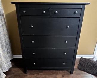 Chest of drawers, thank you