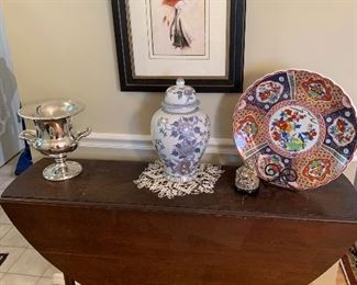 Antique drop leaf table