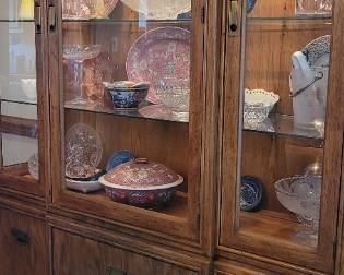 Drexel Heritage lighted China Cabinet with glass shelves