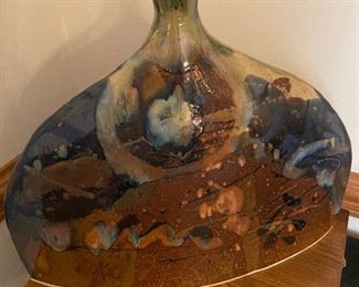 Pottery Vase signed Mangum '87