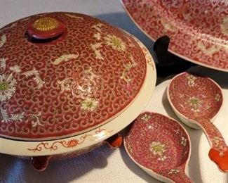 covered casserole dish 10 3/4" 