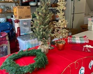 vintage Christmas tablecloth, decor
