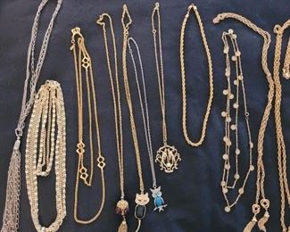 vintage costume jewelry