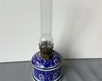 Blue and White Porcelain Oil Lamp