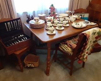 Franciscan Apple Dishes