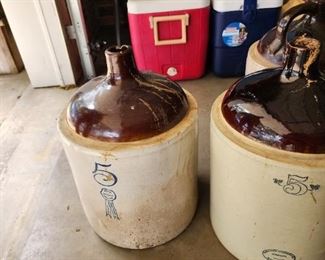 5 gallon jugs Monmouth, Ohio