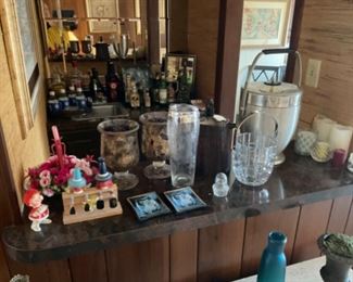 VINTAGE BAR COLLECTIBLES 