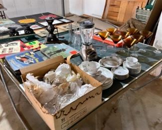 MISCELLANEOUS GLASSWARE