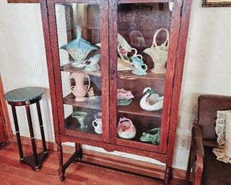 Antique china cabinet. USA, Mccoy pottery, Hull pottery 