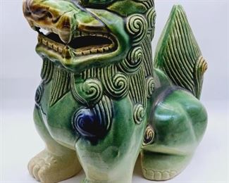 365 Chinese Foo dog statue McM 