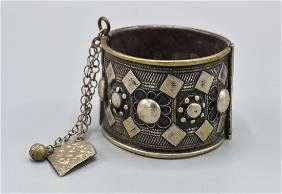 Antique Bedouin Omani Silver Hinged Cuff Bracelet w/Dangles
