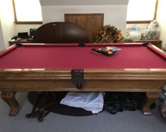 Dynamo 8’ Slate pooltable