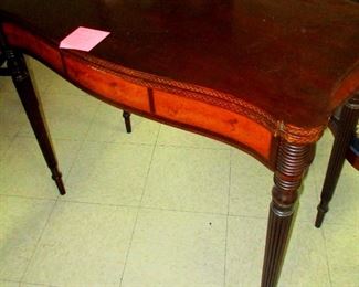 Antique Mahogany George III  Period Table
