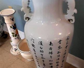 Chinese Jar 3 ft 