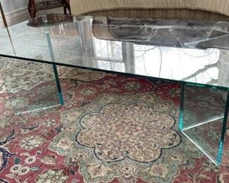 Longe heavy glass coffee table 
